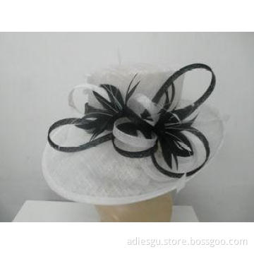 Fashion Beauty White Sinamay Ladies Hats With Combo Feather